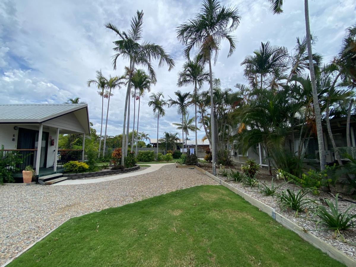 Palm View Holiday Apartments Μπόουεν Εξωτερικό φωτογραφία