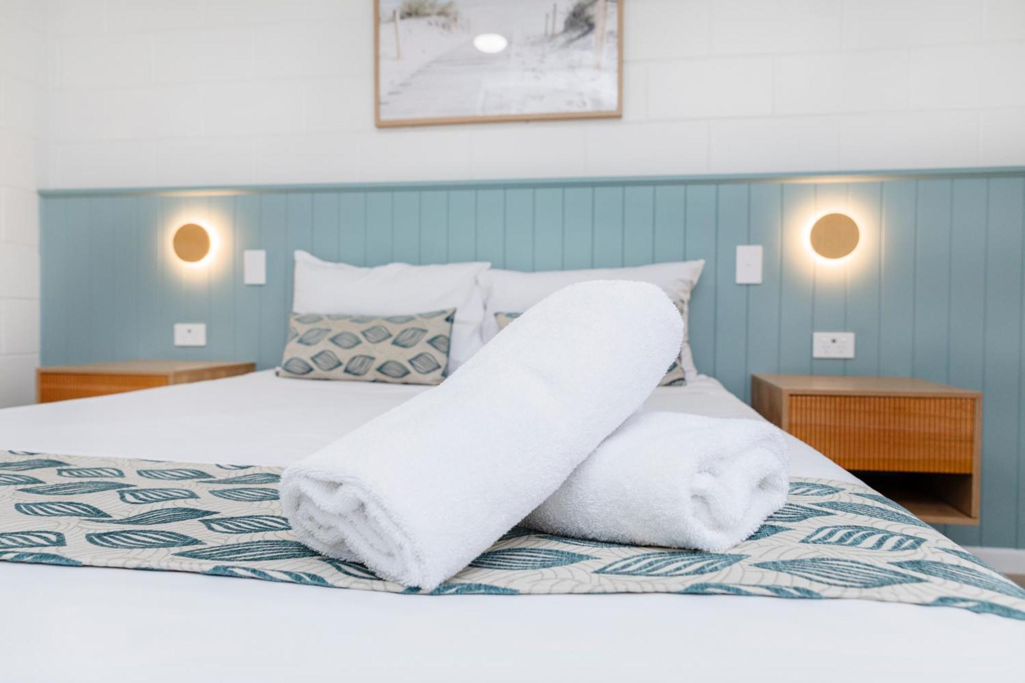 Palm View Holiday Apartments Μπόουεν Εξωτερικό φωτογραφία
